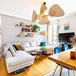 GuestReady - Parisian Panache near Notre Dame